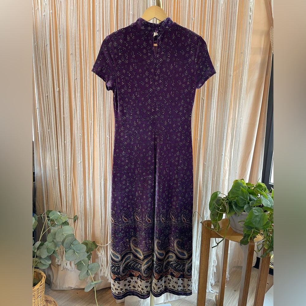 vintage purple velvet cheongsam/qipao w classic mandarin collar & short sleeves - Picture 13 of 16